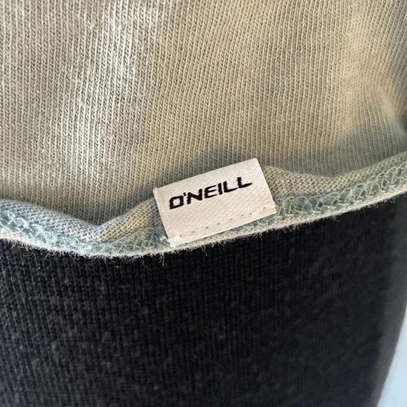 O’Neill | Crop  T-Shirt - Picture 3 of 7